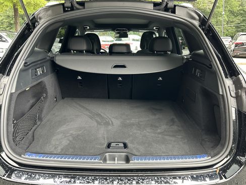 Certified 2026 Mercedes-Benz GLC 300 4MATIC image 9