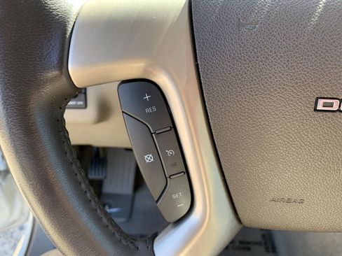 Used 2014 GMC Acadia Denali image 16