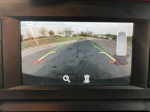 Used 2020 Ford Transit 250 Low Roof RWD image 24