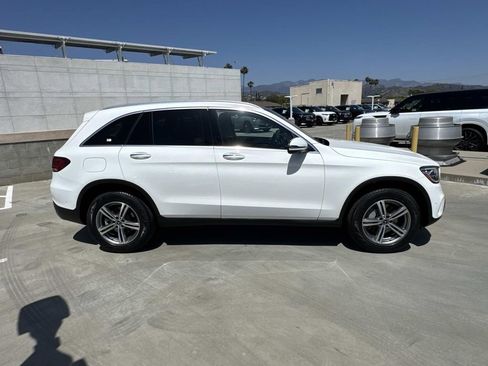 Used 2022 Mercedes-Benz GLC 300 image 3