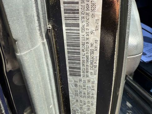Used 2018 Jeep Wrangler Sport AWD/4WD image 28