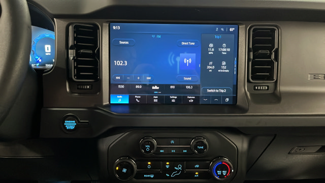 Used 2025 Ford Bronco 4-Door AWD/4WD image 13