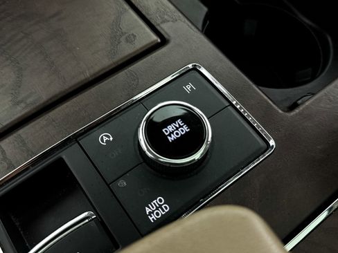 Used 2022 Lincoln Navigator Reserve image 9