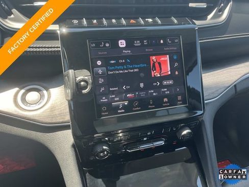Certified 2021 Jeep Grand Cherokee L Limited AWD/4WD image 33