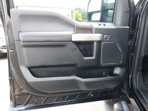Used 2020 Ford F350 Lariat w/ Lariat Ultimate Package AWD/4WD image 10