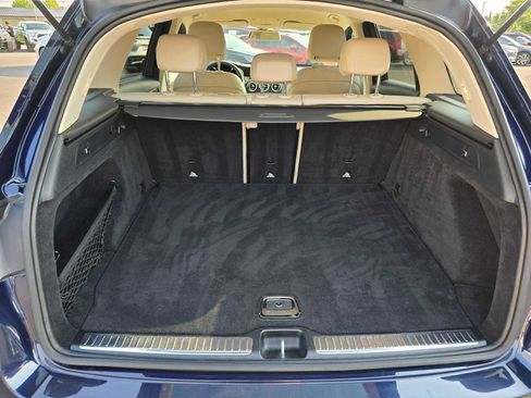 Used 2019 Mercedes-Benz GLC 300 4MATIC image 15