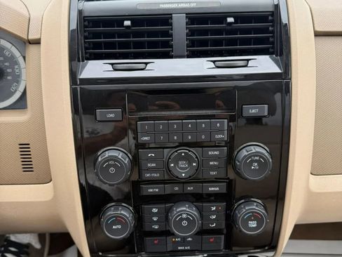Used 2009 Ford Escape Limited FWD image 15