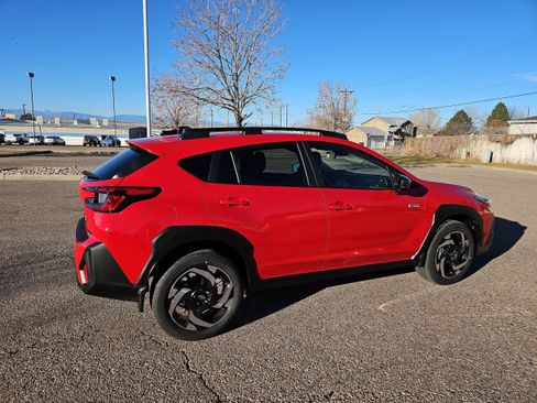 New 2026 Subaru Crosstrek 2.5i Limited w/ Crosstrek Mirror Package AWD/4WD image 3