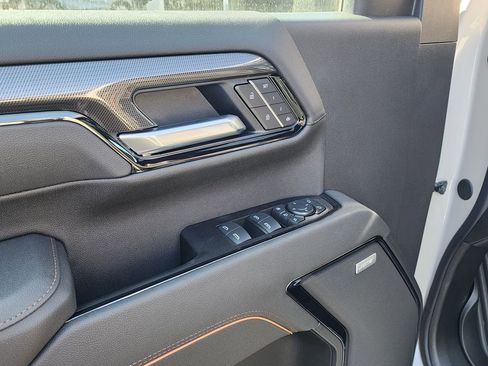 New 2026 GMC Sierra 2500 AT4 w/ AT4 Premium Plus Package image 15