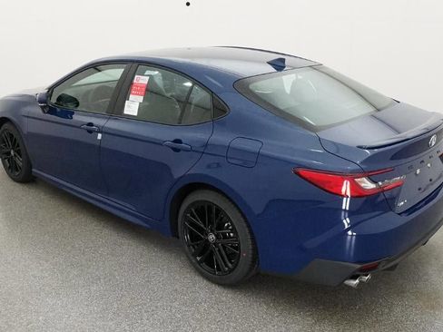 New 2026 Toyota Camry SE image 38