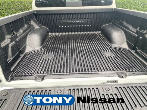 New 2026 Nissan Frontier SV w/ Tow Package image 28