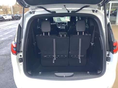 New 2026 Chrysler Pacifica Select image 6