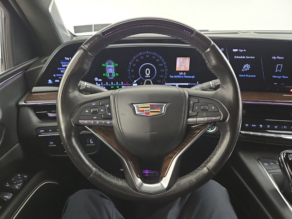 Used 2023 Cadillac Escalade ESV Sport Platinum w/ LPO, ONYX Package AWD/4WD image 10