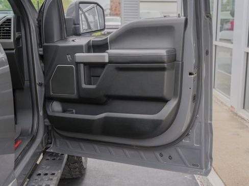 Used 2018 Ford F150 Raptor w/ Equipment Group 802A Luxury image 31