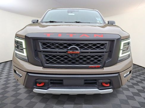 Used 2022 Nissan Titan PRO-4X w/ Pro-4x Convenience Package AWD/4WD image 2