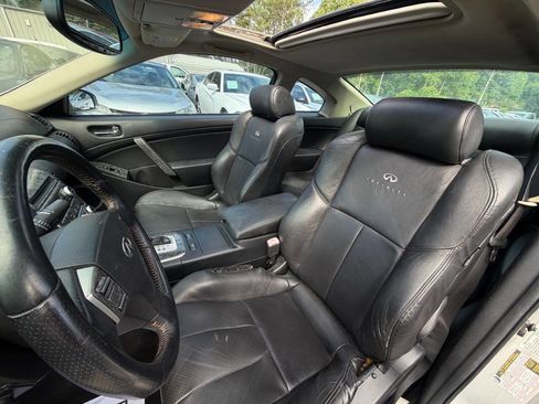 Used 2005 INFINITI G35 Coupe w/ (P01) Premium Pkg RWD image 12
