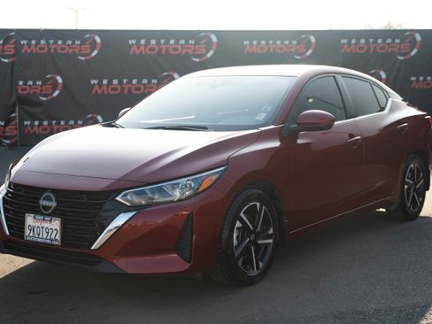 Used 2024 Nissan Sentra SV w/ All-Weather Package image 3