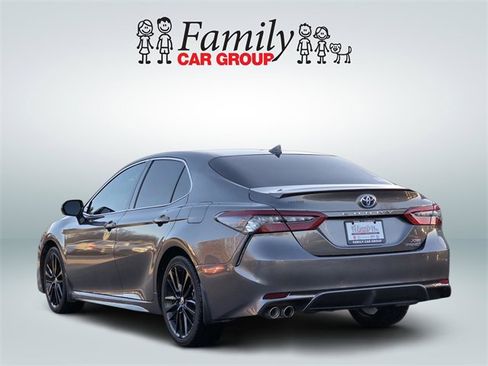 Used 2024 Toyota Camry XSE image 3