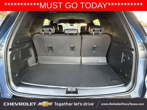 Used 2026 Chevrolet Traverse RS w/ LPO, Floor Liner Package AWD/4WD image 34