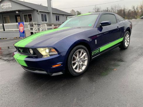 Used 2011 Ford Mustang GT Premium w/ 401A Rapid Spec Order Code image 12
