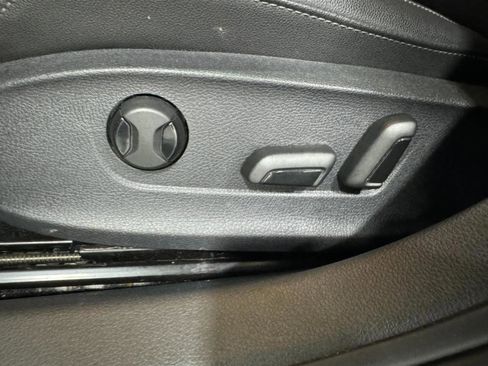 Used 2021 Volkswagen Passat 2.0T R-Line image 29