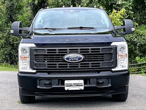 Used 2024 Ford F350 XL w/ 360-Degree Camera Package RWD image 2