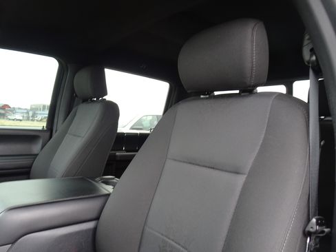 Used 2020 Ford F150 XLT w/ Equipment Group 302A Luxury image 12