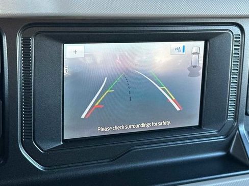 Used 2022 Ford Bronco Wildtrak image 18