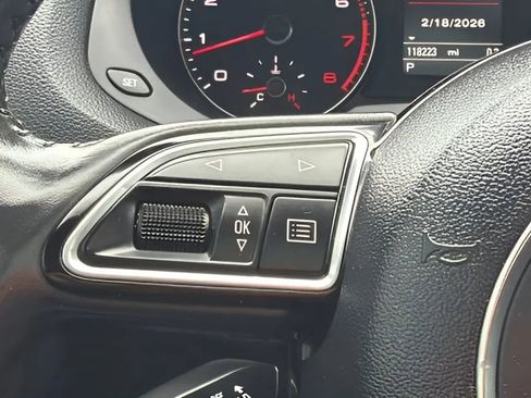 Used 2017 Audi Q3 2.0T Prestige w/ Prestige Package image 29