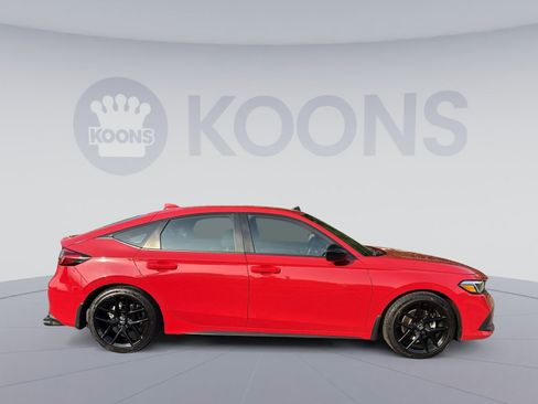 Used 2024 Honda Civic Sport image 8