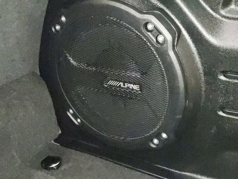 Used 2021 Jeep Wrangler Unlimited Sahara w/ Cold Weather Group image 9