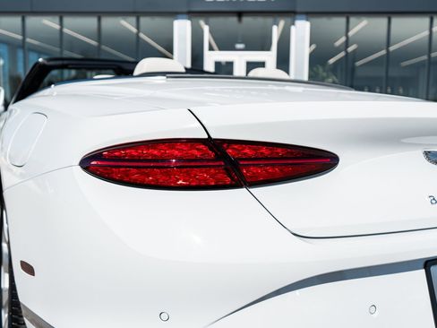 New 2026 Bentley Continental GTC image 12