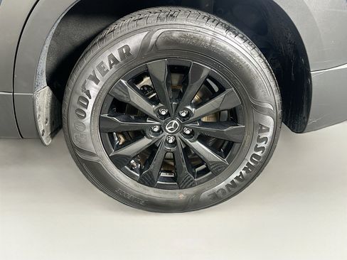 Used 2025 MAZDA CX-50 AWD 2.5 S w/ Premium Package image 11