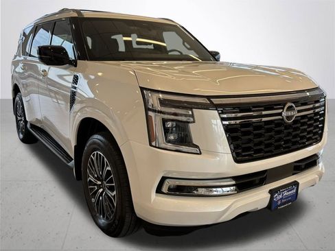 New 2026 Nissan Armada Platinum image 5