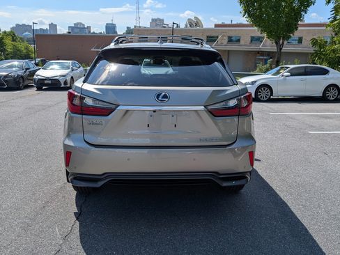 Used 2018 Lexus RX 450h AWD w/ Premium Package image 4