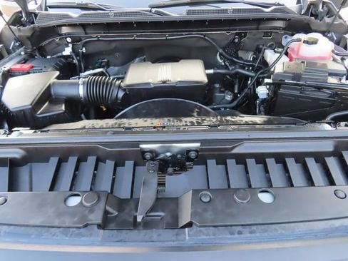 Used 2026 GMC Sierra 3500 SLE w/ SLE Convenience Package AWD/4WD image 12