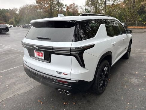 Used 2026 Chevrolet Traverse RS image 5