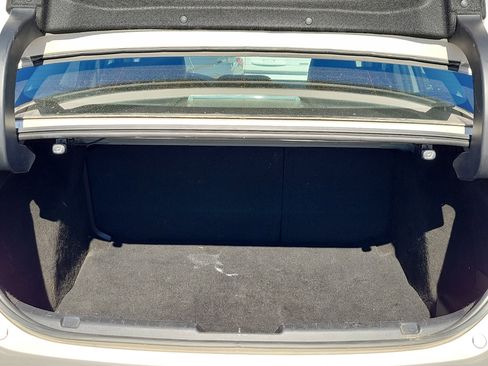 Used 2023 MAZDA MAZDA3 s image 11