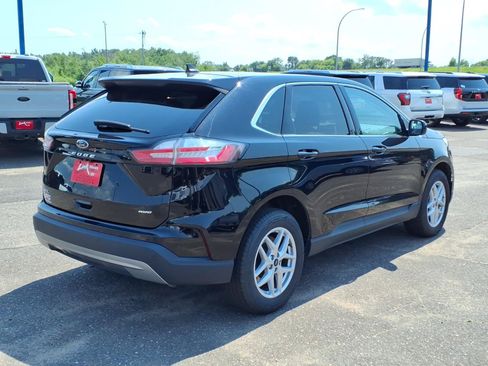 Certified 2024 Ford Edge SEL AWD/4WD image 6
