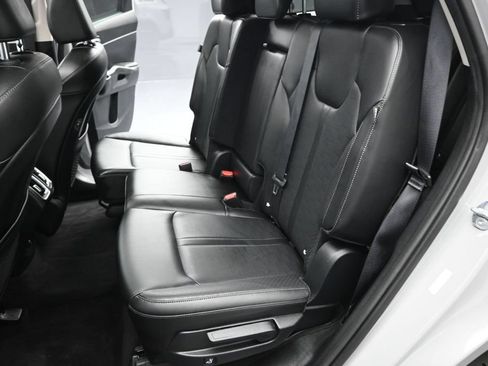 Used 2025 Kia Sorento S w/ Panoramic Sunroof Package FWD image 21