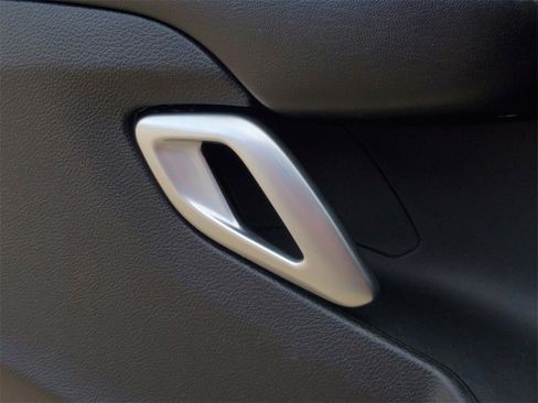 Used 2021 Dodge Challenger SXT image 28