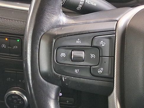 Used 2021 GMC Yukon Denali w/ Denali Premium Package RWD image 10