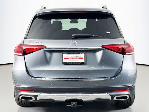 Used 2022 Mercedes-Benz GLE 350 w/ Premium Package image 3