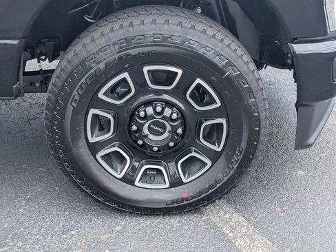 New 2026 Ford F250 Platinum AWD/4WD image 18