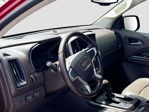 Used 2021 GMC Canyon Denali AWD/4WD image 9