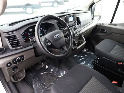 Used 2024 Ford Transit 250 Low Roof w/ Exterior Upgrade Package RWD image 12