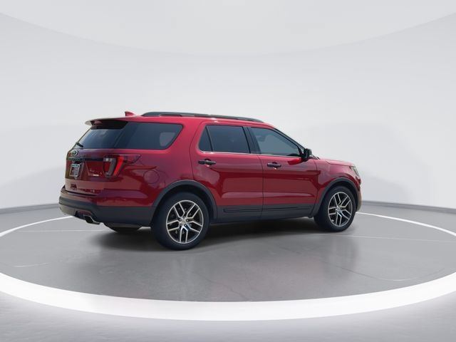 Used 2016 Ford Explorer Sport w/ Equipment Group 401A AWD/4WD image 8