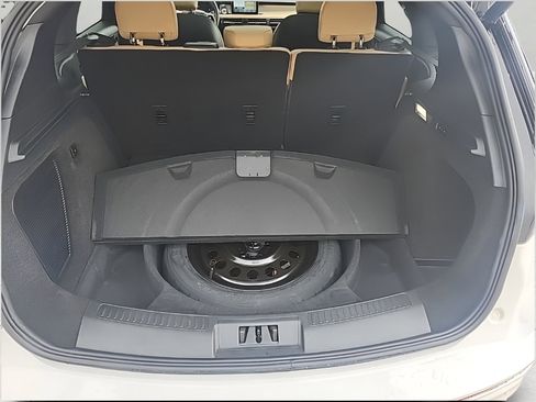 Used 2021 Lincoln Corsair Reserve image 13