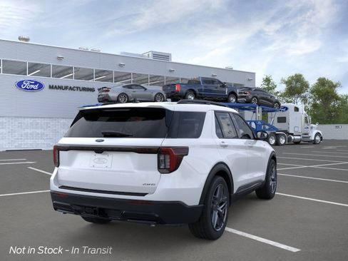 New 2026 Ford Explorer ST-Line AWD/4WD image 8