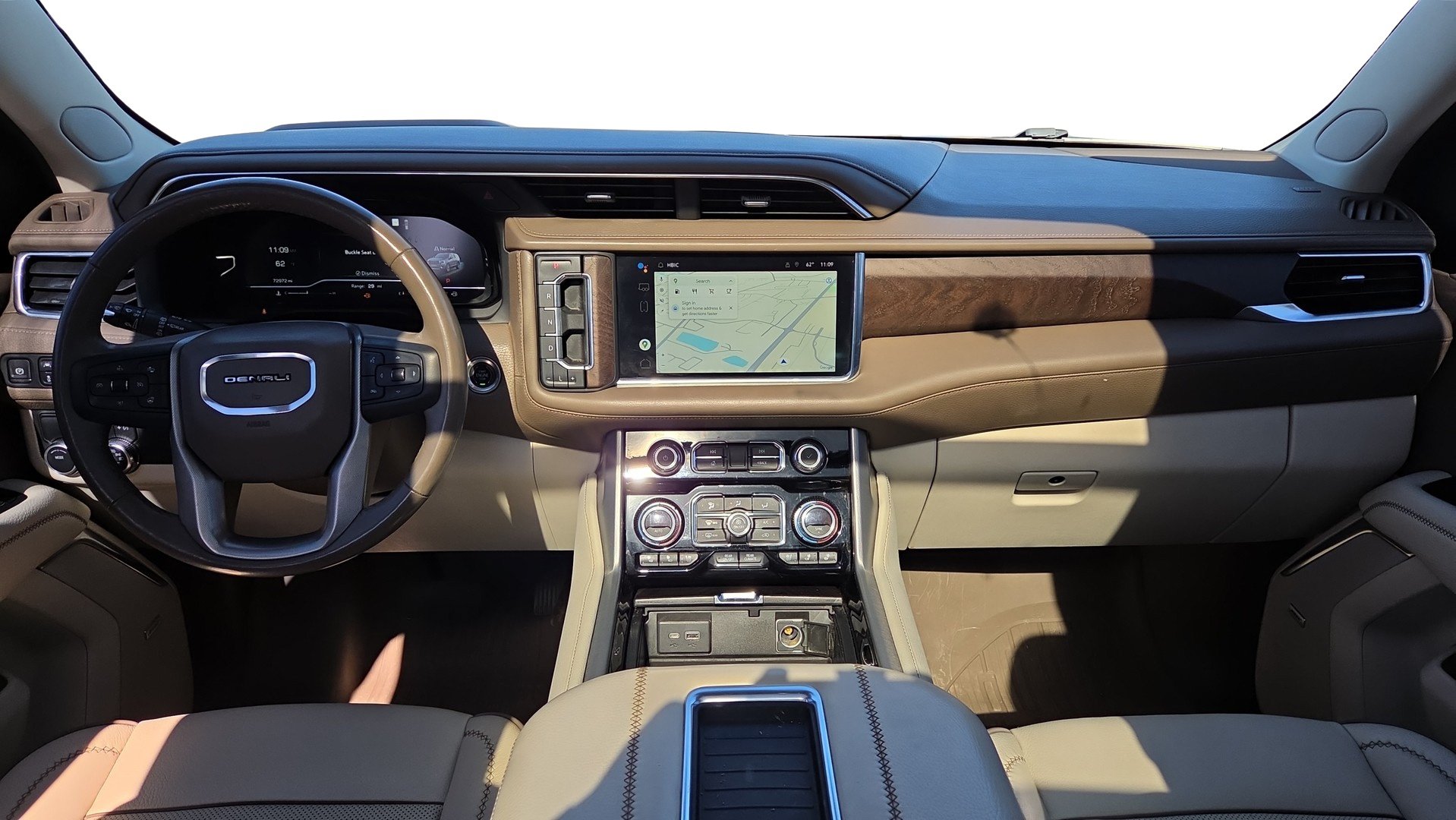 Used 2022 GMC Yukon Denali RWD image 27